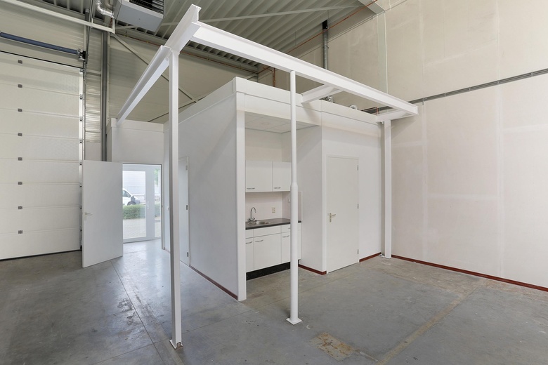 BedrijfsruimteaanMarconistraat 2-18<br/> inLandgraaf