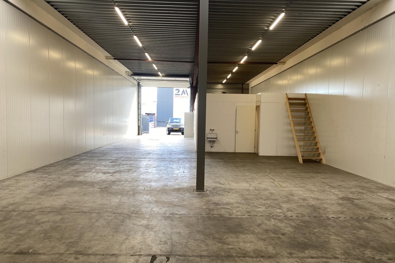 BedrijfsruimteaanWeusteweg 1 f<br/> inWierden BedrijfsruimteaanWeusteweg 1 f<br/> inWierden