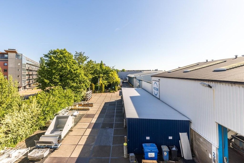 KantoorruimteaanMozartlaan 3<br/> inMaassluis KantoorruimteaanMozartlaan 3<br/> inMaassluis