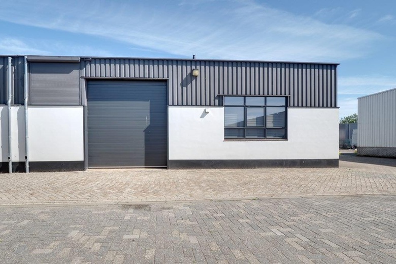 BedrijfsruimteaanAmbachtsweg 9<br/> inElst