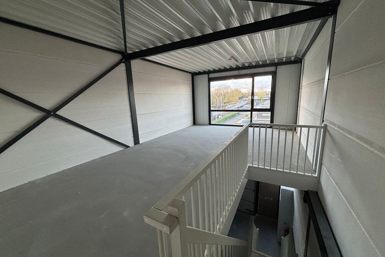 BedrijfsruimteaanHedikhuizerweg 15 C 2<br/> inDen Bosch