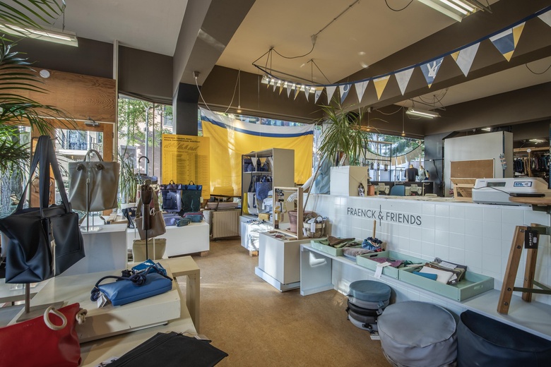WinkelruimteaanBeekstraat 30<br/> inArnhem WinkelruimteaanBeekstraat 30<br/> inArnhem