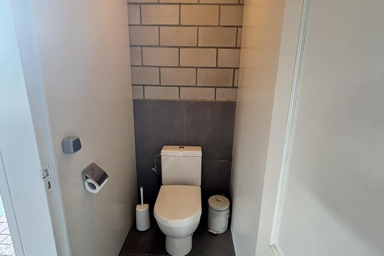 BedrijfsruimteaanNieuwe Erven 37<br/> inHeesch