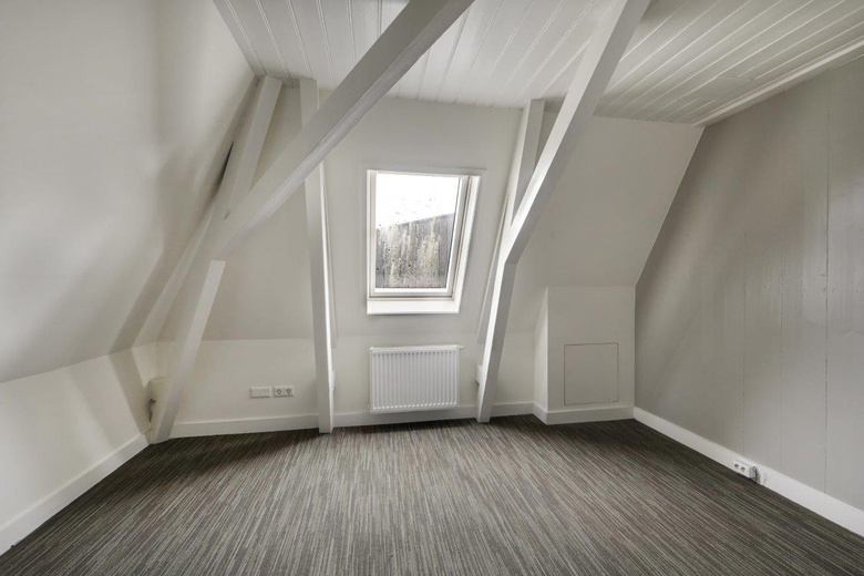 KantoorruimteaanMiddenweg 186<br/> inMiddenbeemster KantoorruimteaanMiddenweg 186<br/> inMiddenbeemster