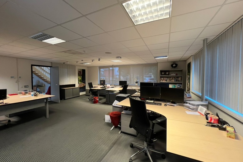 BedrijfsruimteaanTsjukemarwei 12<br/> inSint Nicolaasga