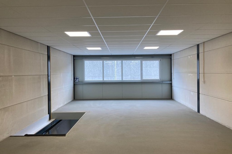 BedrijfsruimteaanA. Hofmanweg 34 E<br/> inHaarlem BedrijfsruimteaanA. Hofmanweg 34 E<br/> inHaarlem