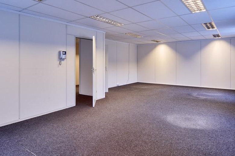 BedrijfsruimteaanHortsedijk 106 A<br/> inHelmond