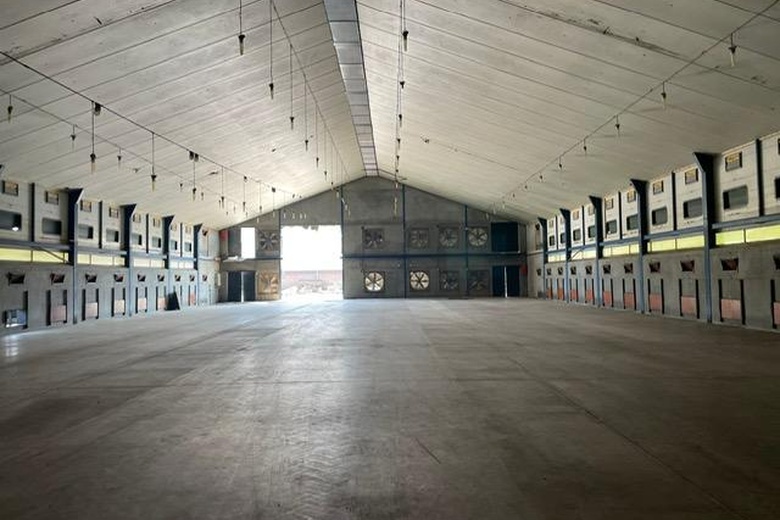 BedrijfsruimteaanHorselerweg 5<br/> inKootwijkerbroek BedrijfsruimteaanHorselerweg 5<br/> inKootwijkerbroek