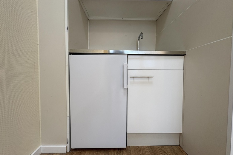 BedrijfsruimteaanNeutronstraat 7 8<br/> inGroningen