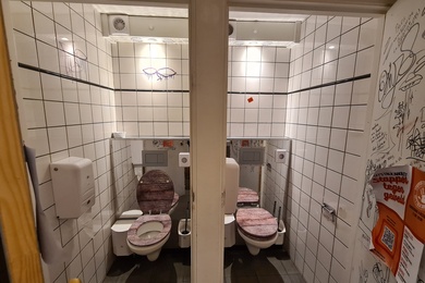 Bekijk foto 2 van Veemarktstraat 4