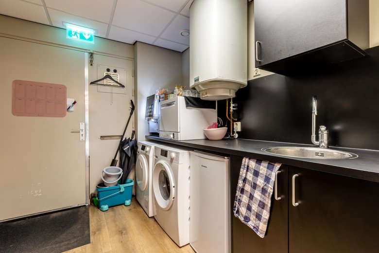 Winkelruimte Schiedam - Hof van Spaland 43 - Foto 12