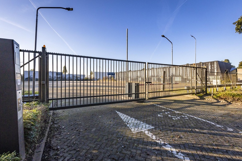 BedrijfsruimteaanBasicweg 8<br/> inAmersfoort BedrijfsruimteaanBasicweg 8<br/> inAmersfoort