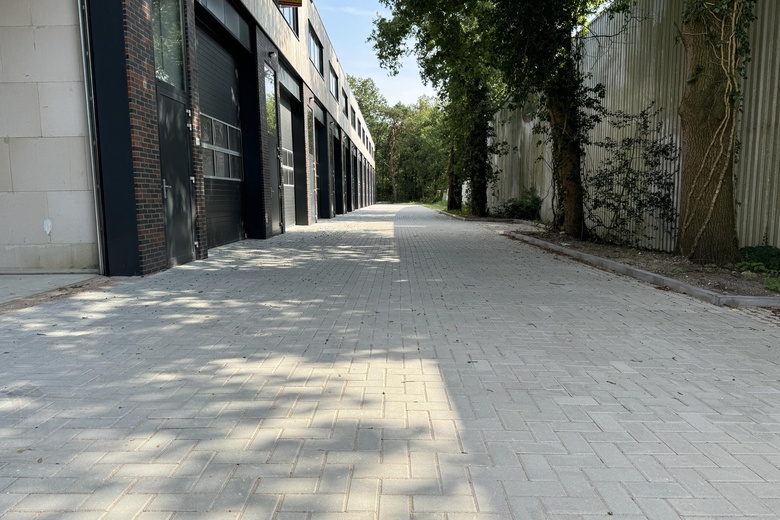 BedrijfsruimteaanAmersfoortsestraat 76 07<br/> inSoesterberg