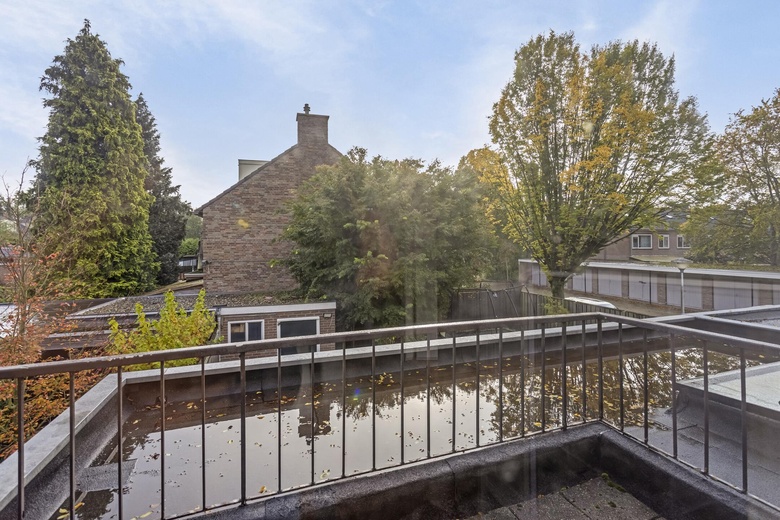 Bedrijfsruimteaanvan Renesseweg 19<br/> inEindhoven Bedrijfsruimteaanvan Renesseweg 19<br/> inEindhoven