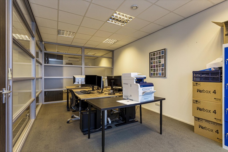 KantoorruimteaanCelsiusweg 18 e<br/> inElst KantoorruimteaanCelsiusweg 18 e<br/> inElst