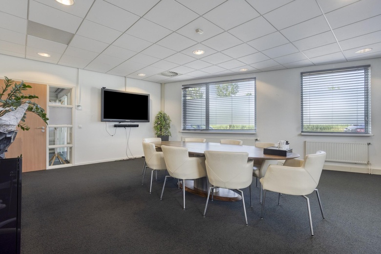 BedrijfsruimteaanProf. Asserweg 18<br/> inWaalwijk BedrijfsruimteaanProf. Asserweg 18<br/> inWaalwijk