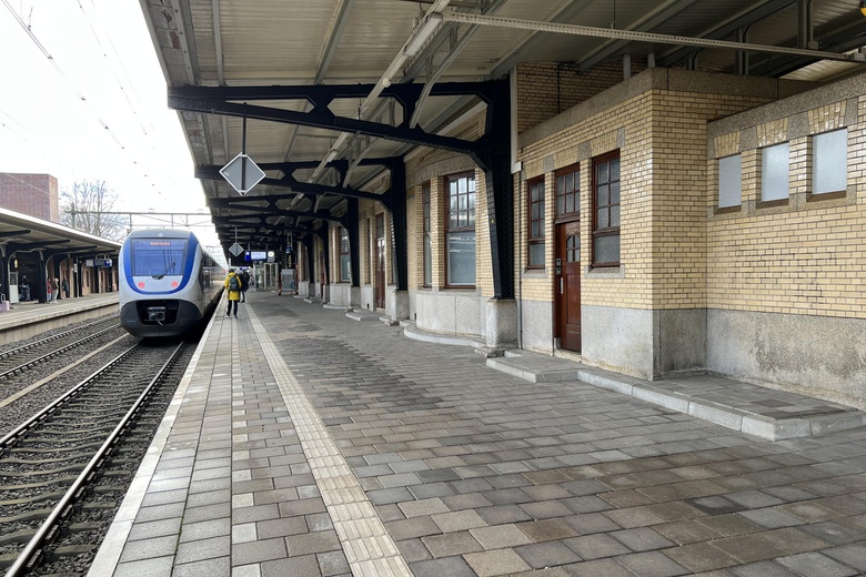 WinkelruimteaanStationsweg 3 E<br/> inBussum WinkelruimteaanStationsweg 3 E<br/> inBussum