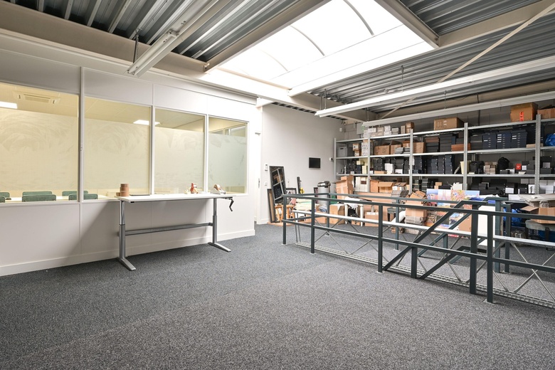 BedrijfsruimteaanRokerijweg 4 a<br/> inHuizen