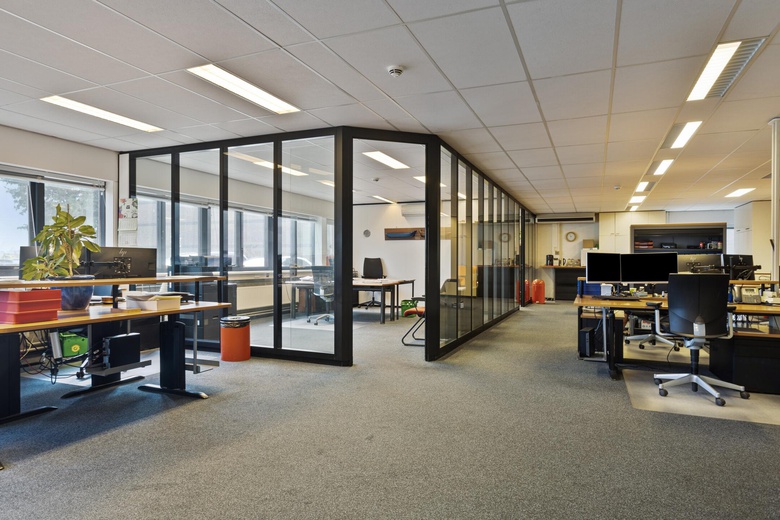 KantoorruimteaanMercuriusweg 10 - 12<br/> inSchiedam