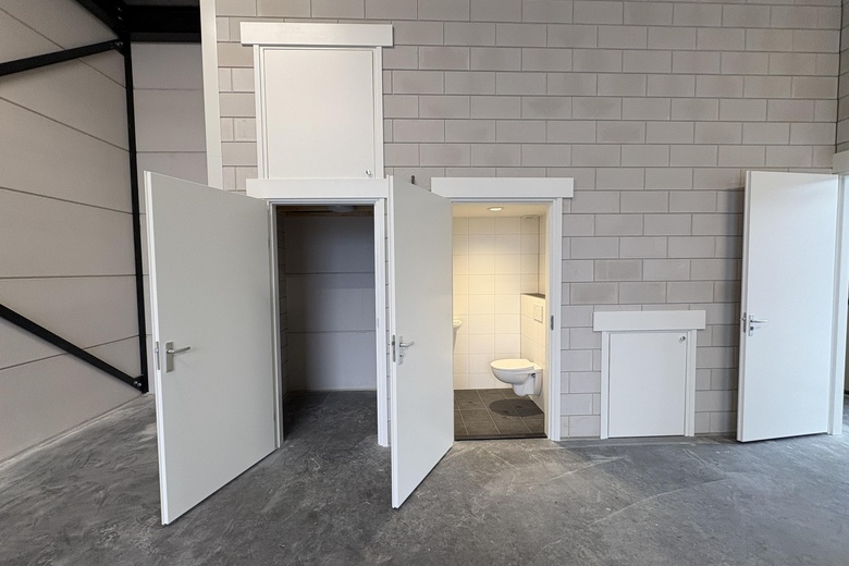 BedrijfsruimteaanAdriaan Mulderweg 12 15<br/> inEindhoven