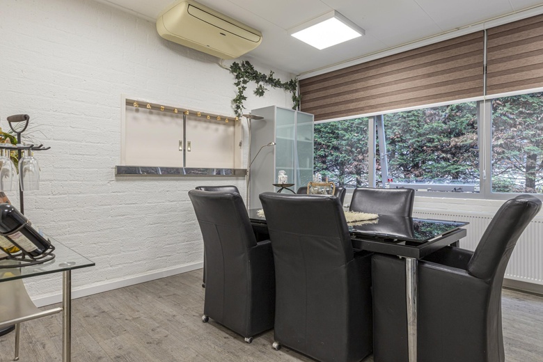 BedrijfsruimteaanKalkovenweg 14<br/> inAlphen aan den Rijn