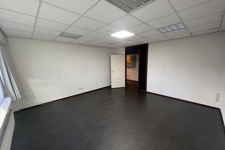 BedrijfsruimteaanCommunicatieweg 22<br/> inMijdrecht