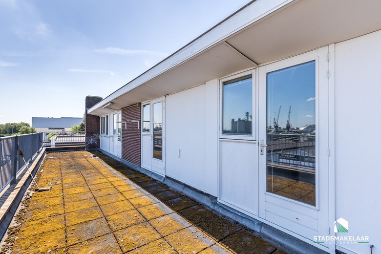 KantoorruimteaanNieuw-Mathenesserstraat 32 B<br/> inSchiedam KantoorruimteaanNieuw-Mathenesserstraat 32 B<br/> inSchiedam