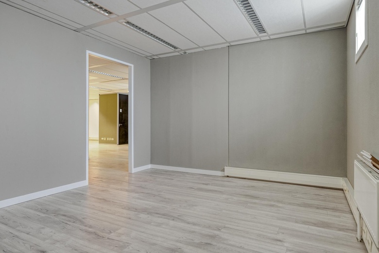KantoorruimteaanVan Asch van Wijckstraat 2 - 4<br/> inAmersfoort KantoorruimteaanVan Asch van Wijckstraat 2 - 4<br/> inAmersfoort