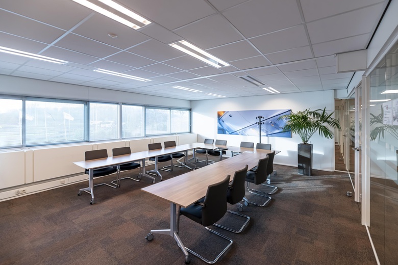 KantoorruimteaanSeattleweg 17<br/> inPernis