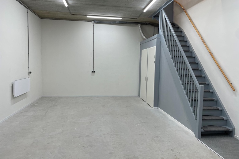 BedrijfsruimteaanJ. Keplerweg 8 S<br/> inAlphen aan den Rijn