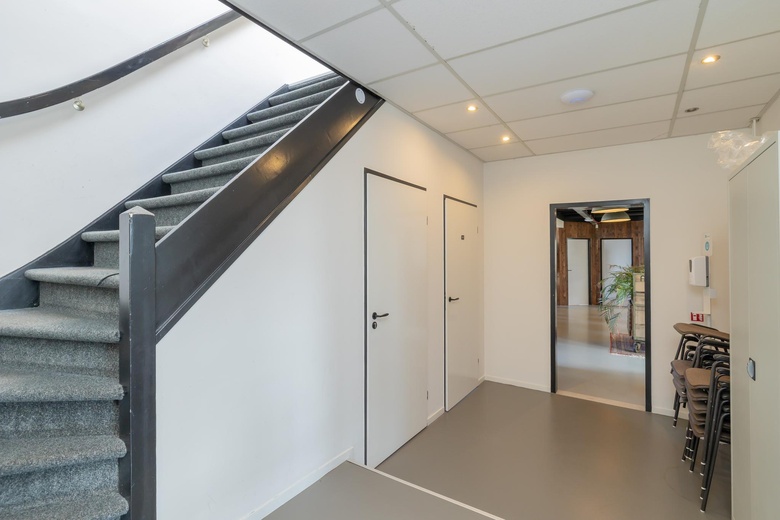 KantoorruimteaanTorenlaan 1 a<br/> inVoorhout KantoorruimteaanTorenlaan 1 a<br/> inVoorhout