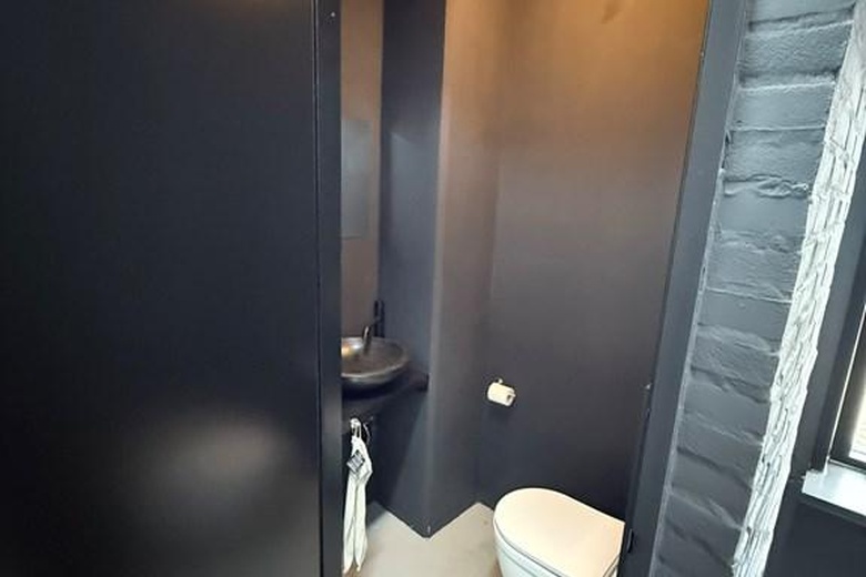 BedrijfsruimteaanParallelweg-Oost 84<br/> inVlijmen