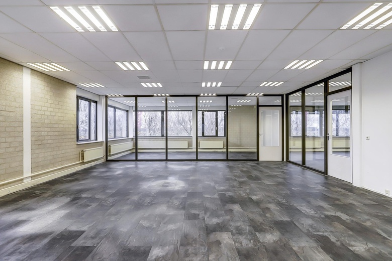 KantoorruimteaanToekanweg 2<br/> inSchiphol KantoorruimteaanToekanweg 2<br/> inSchiphol