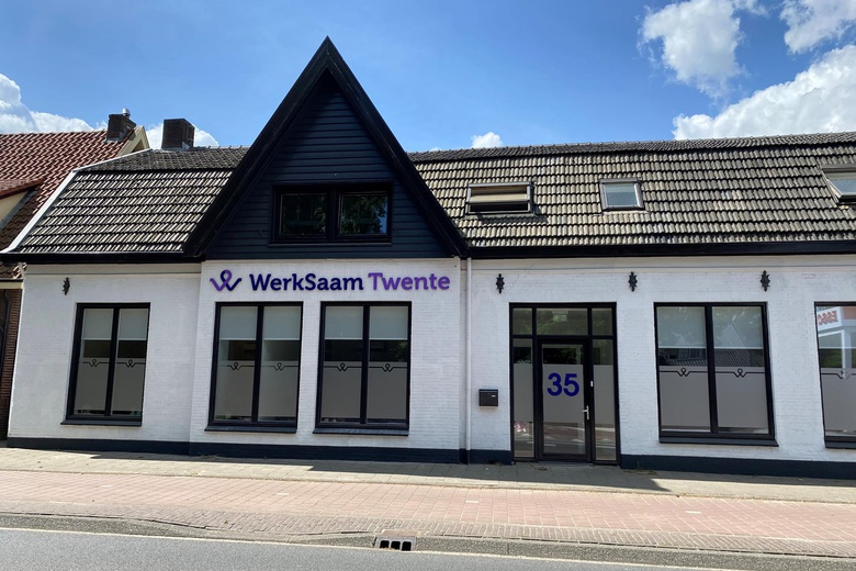 KantoorruimteaanHoofdstraat 35<br/> inZenderen