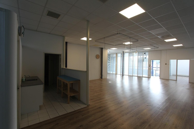 KantoorruimteaanGrijpensteinweg 9 A<br/> inHaarlem