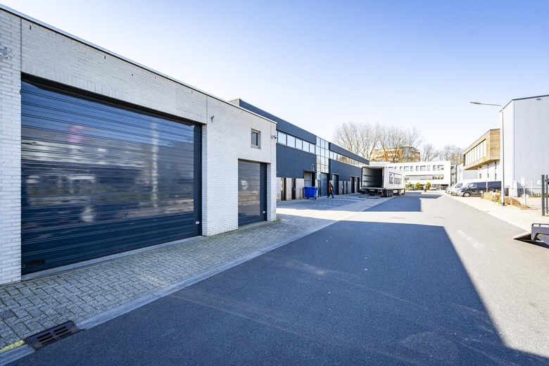 BedrijfsruimteaanFranciscusweg 275<br/> inHilversum BedrijfsruimteaanFranciscusweg 275<br/> inHilversum