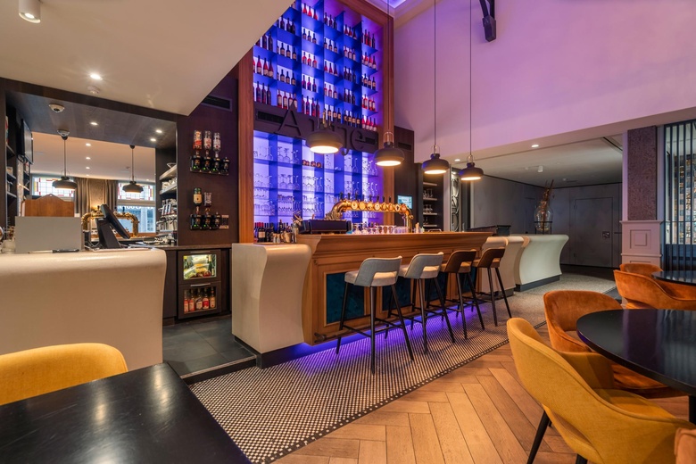 HorecaaanStationsplein | Stationsstraat - Antje 0 ong<br/> inWeert