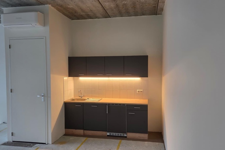 BedrijfsruimteaanGroningenhaven 1 16<br/> inNieuwegein