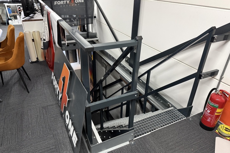 BedrijfsruimteaanKoperhoek 30<br/> inRhoon