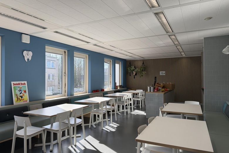 KantoorruimteaanLeeuwenveldseweg 3 f<br/> inWeesp
