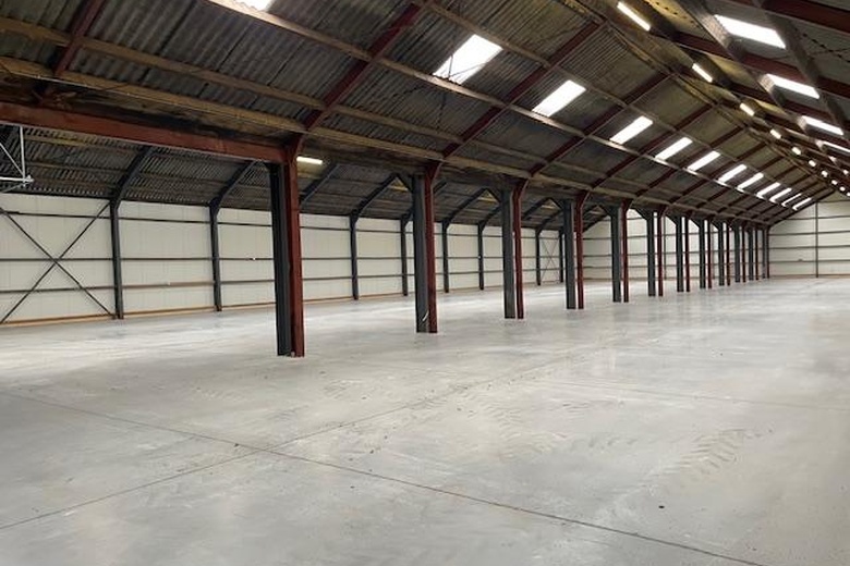 BedrijfsruimteaanBiezendijk 30<br/> inVeghel