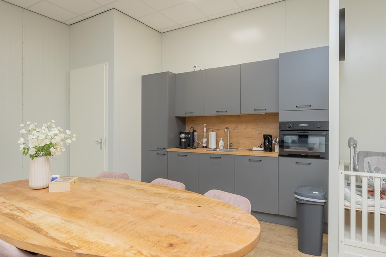 BedrijfsruimteaanCilinderweg 43 U19<br/> inRoelofarendsveen