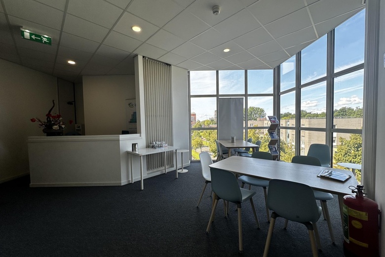 KantoorruimteaanVreeswijksestraatweg 22<br/> inNieuwegein