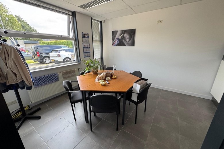 BedrijfsruimteaanKroonstraat 24<br/> inEtten-Leur