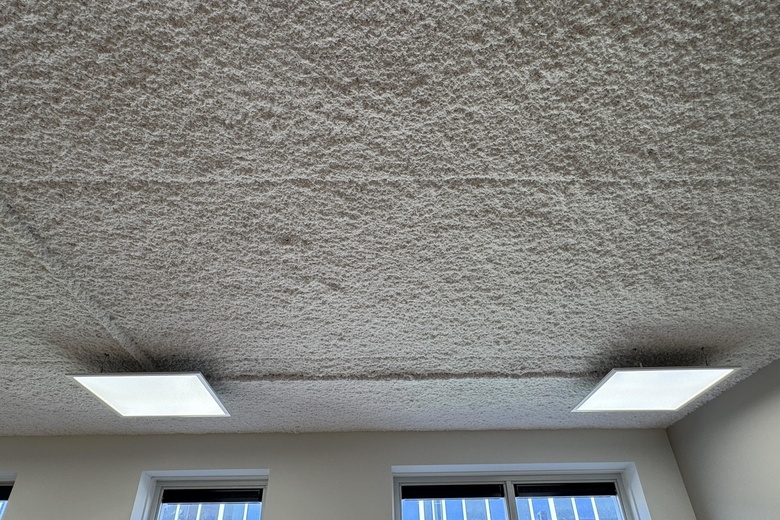 BedrijfsruimteaanNijverheidslaan 8 F<br/> inWeesp