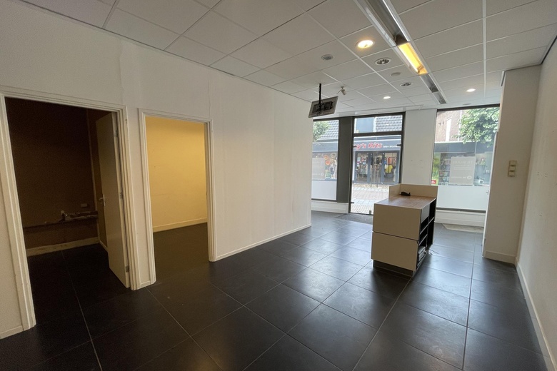 WinkelruimteaanKanaalstraat 60<br/> inLisse