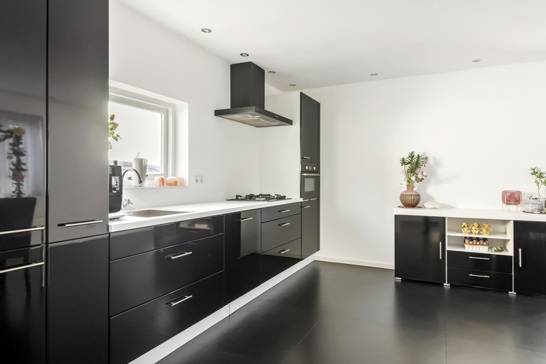 BedrijfsruimteaanTorenstraat 14<br/> inHeukelum BedrijfsruimteaanTorenstraat 14<br/> inHeukelum