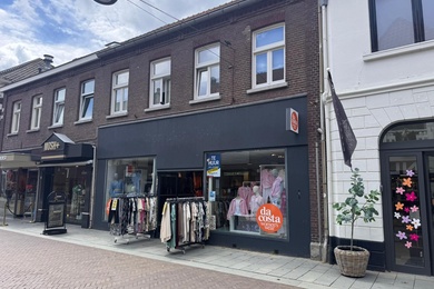 Winkelruimte Grotestraat 32, Venray | Bedrijfspand.com