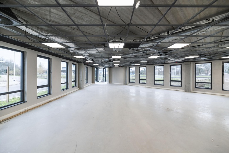 KantoorruimteaanKringloopweg 16<br/> inHendrik-Ido-Ambacht KantoorruimteaanKringloopweg 16<br/> inHendrik-Ido-Ambacht