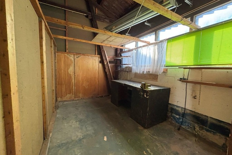 BedrijfsruimteaanMeubelweg 2 E<br/> inEmmeloord BedrijfsruimteaanMeubelweg 2 E<br/> inEmmeloord